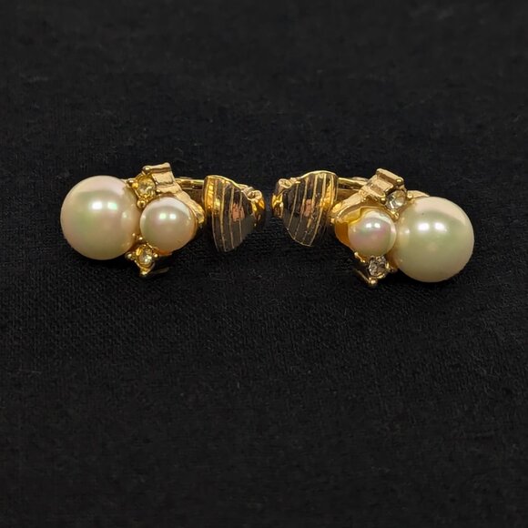 🔥BLACK FRIDAY🔥 DIOR Double Pearl and Gem Stones Gold Tone Earrings Clip-on - Picture 9 of 11